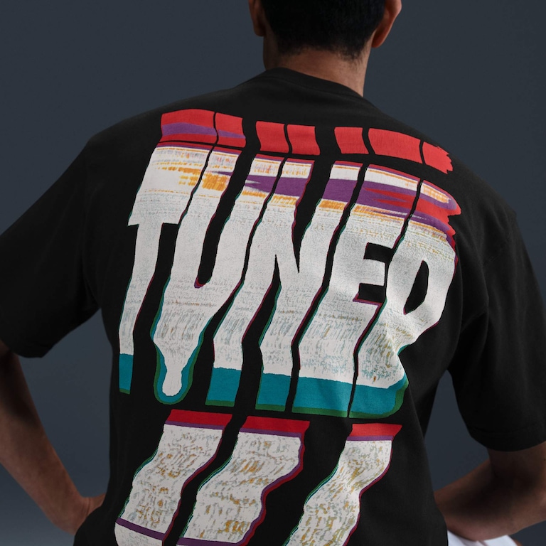 Camiseta Nike M90 OC Festival Masculina - Foto 2