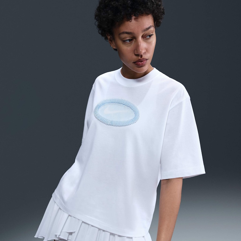 Camiseta Nike Sportswear Hyper Femme Feminina - Foto 1
