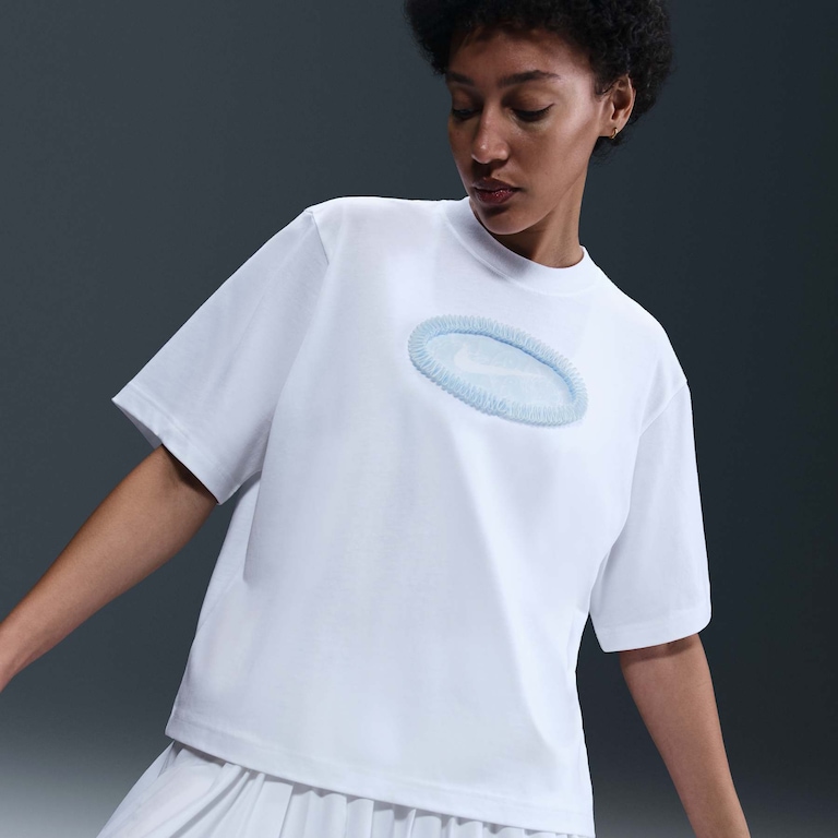Camiseta Nike Sportswear Hyper Femme Feminina - Foto 3