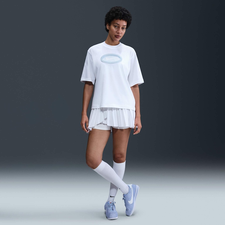 Camiseta Nike Sportswear Hyper Femme Feminina - Foto 4