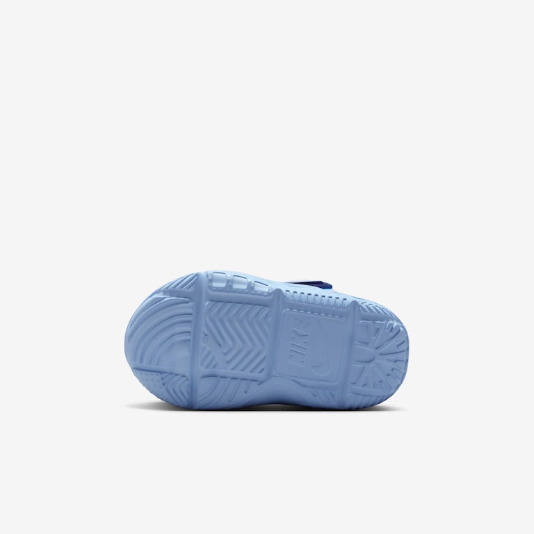 Tênis Nike Team Hustle D12 Infantil - Foto 2