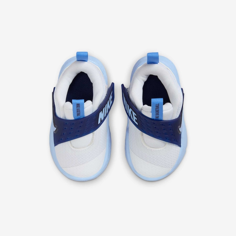 Tênis Nike Team Hustle D12 Infantil - Foto 4