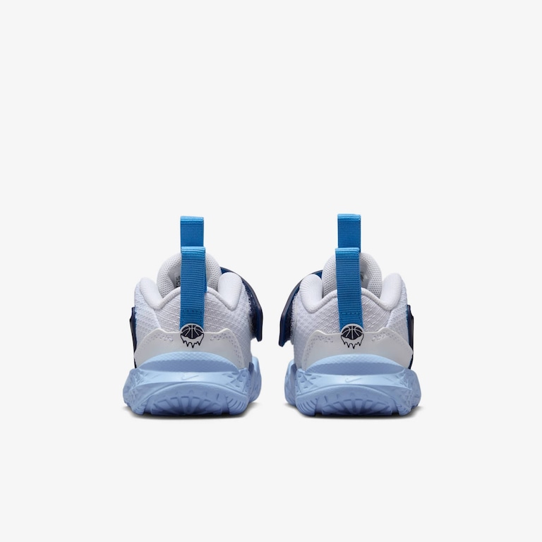 Tênis Nike Team Hustle D12 Infantil - Foto 6