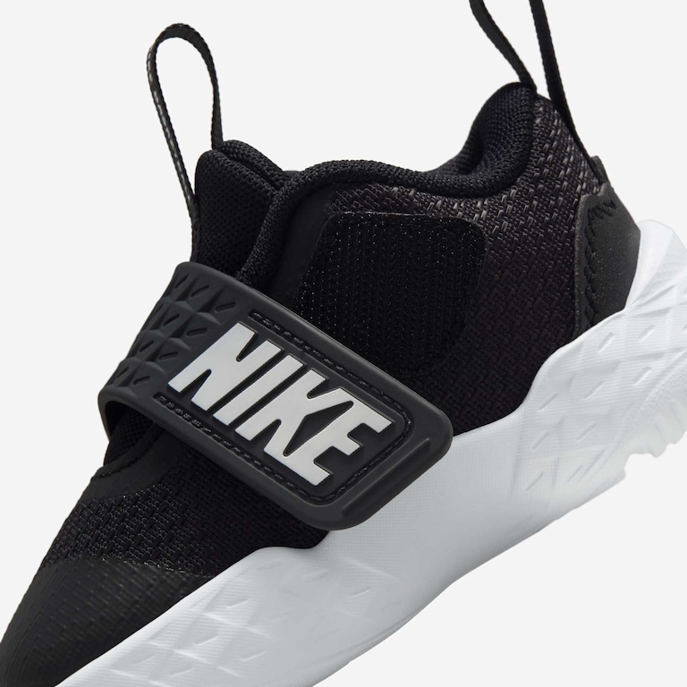 Tênis Nike Team Hustle D12 Infantil - Foto 8