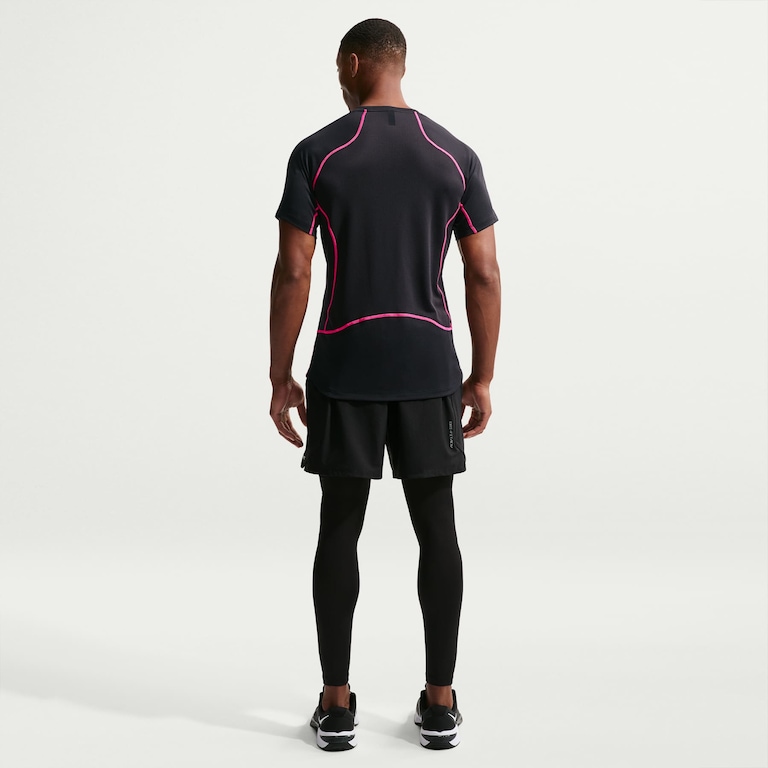 Camiseta Dri-FIT Nike Pro Masculina - Foto 5