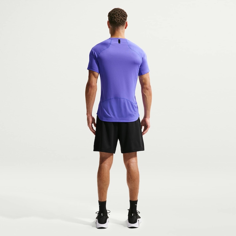 Camiseta Dri-FIT Nike Pro Masculina - Foto 5