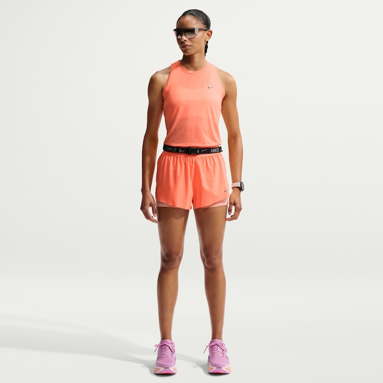 Shorts Nike Dri-FIT Swift Feminino - Foto 1