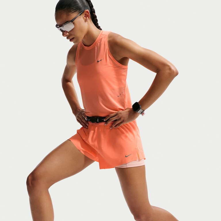 Shorts Nike Dri-FIT Swift Feminino - Foto 4