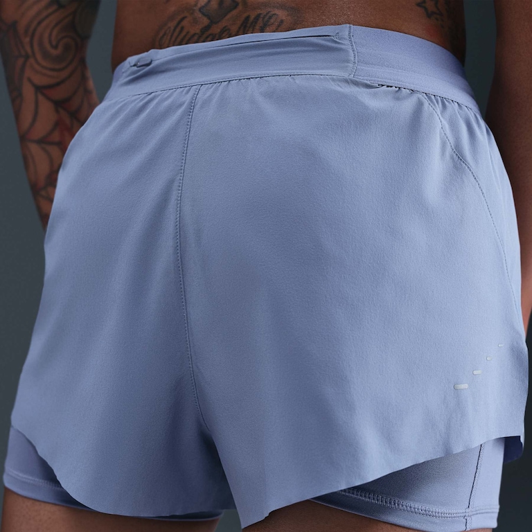 Shorts Nike Dri-FIT Swift Feminino - Foto 3