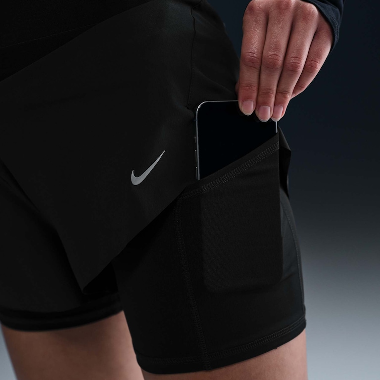 Shorts Nike Dri-FIT Swift Feminino - Foto 6