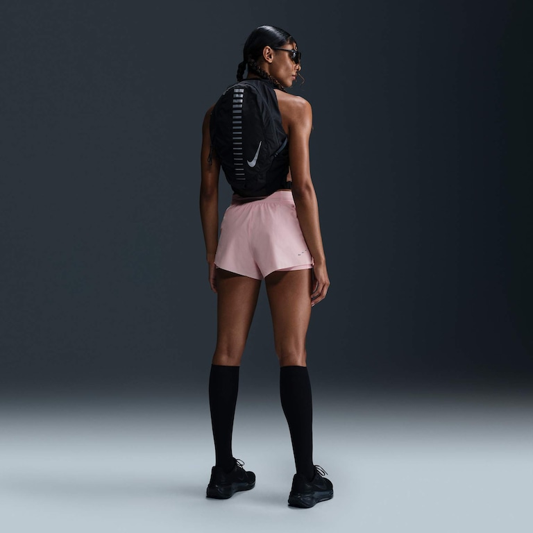 Shorts Nike Dri-FIT Swift Feminino - Foto 4