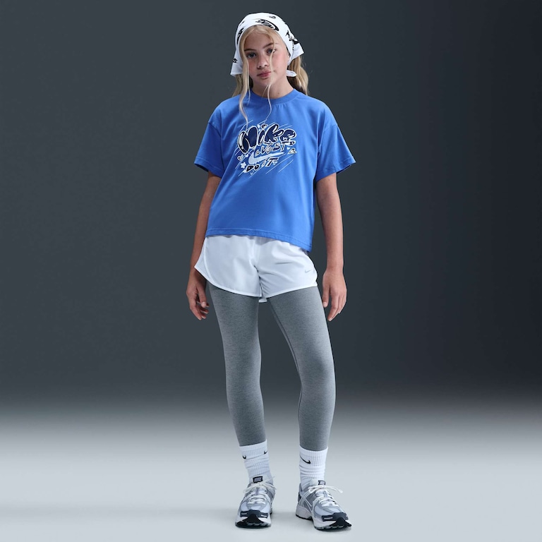 Camiseta Nike Sportswear Essentials Infantil - Foto 4