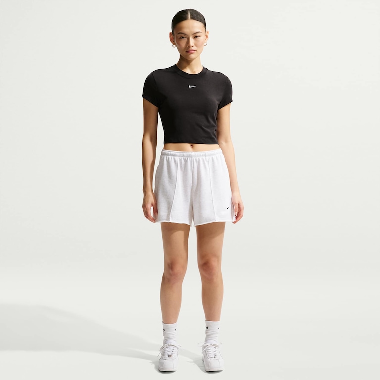 Camiseta Nike Sportswear Chill Knit Cropped Feminina - Foto 4