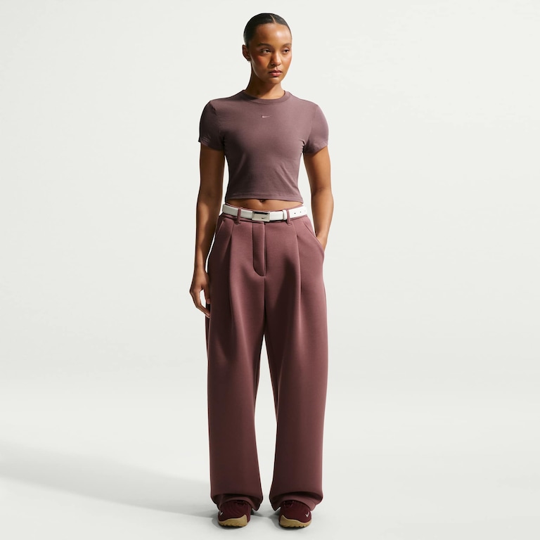Camiseta Nike Sportswear Chill Knit Cropped Feminina - Foto 4