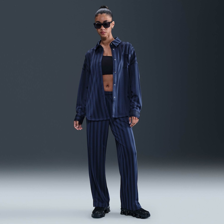 Camisa Nike Sportswear Stripe Feminina - Foto 4