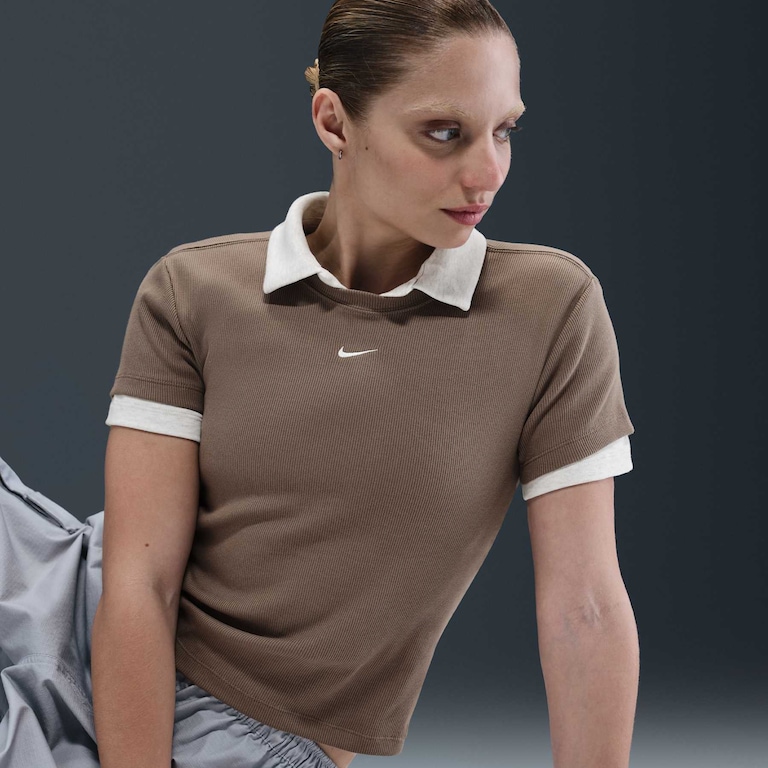 Camiseta Nike Sportswear Feminina - Foto 3