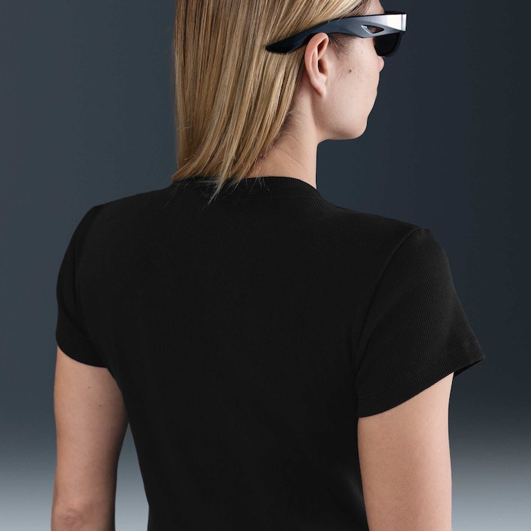 Camiseta Nike Sportswear Feminina - Foto 2