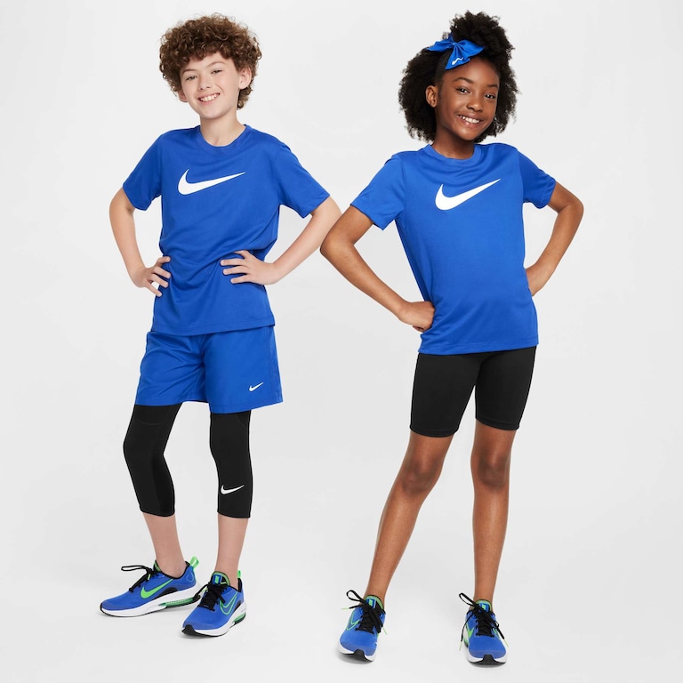 Camiseta Nike Dri-FIT Legend Swoosh Infantil - Foto 4