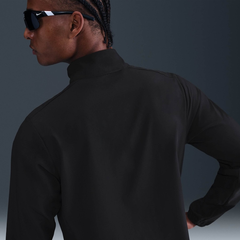 Jaqueta  Dri-FIT Nike Form GFX Masculina - Foto 2