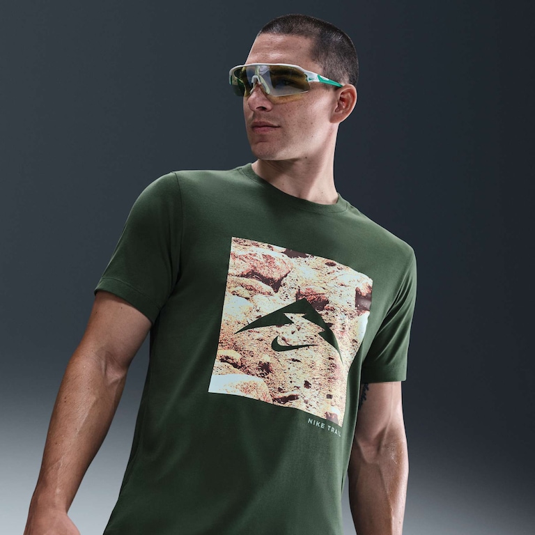 Camiseta Dri-FIT Nike Trail Energy Masculina - Foto 1