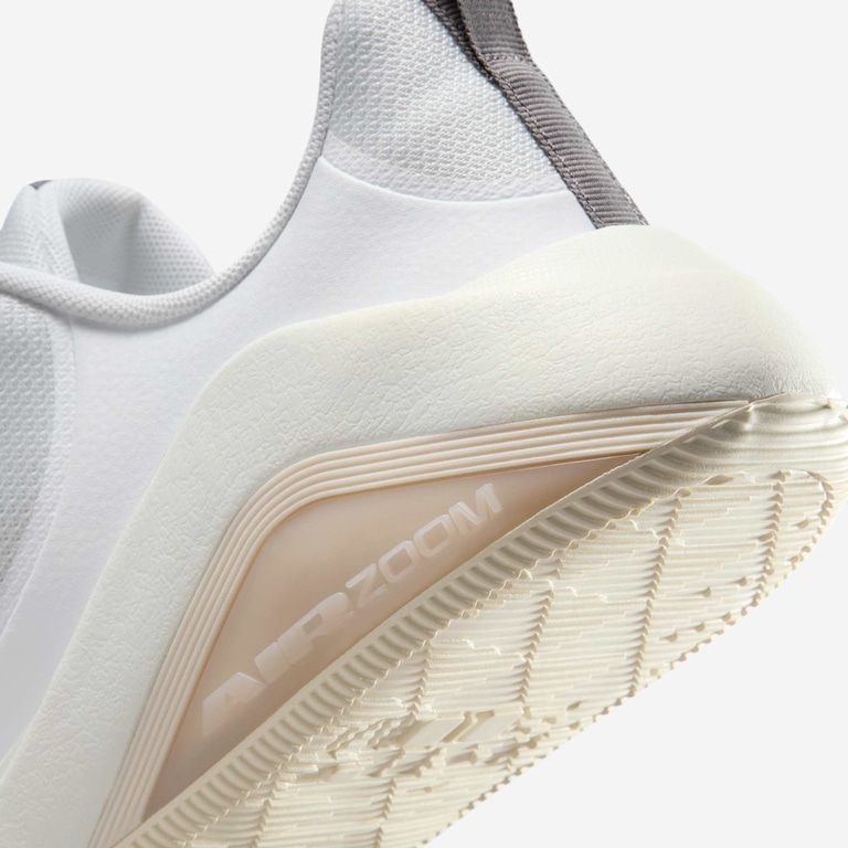 Tênis Nike Air Zoom Bella 7 Feminino - Foto 8