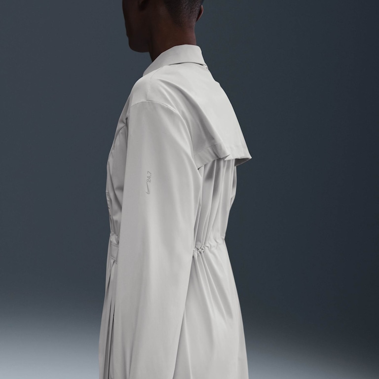 Jaqueta Dri-FIT Nike 24.7 Woven Feminina - Foto 3