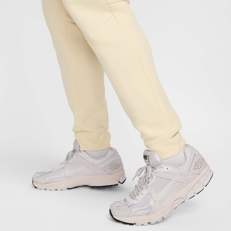 Calça Nike Sportswear Tech Fleece Masculina - Foto 17