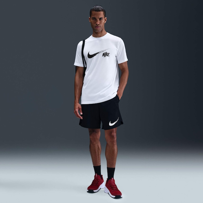Camiseta Dri-FIT Nike Heritage Masculina - Foto 4