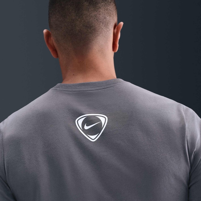 Camiseta Nike Total 90 Masculina - Foto 2
