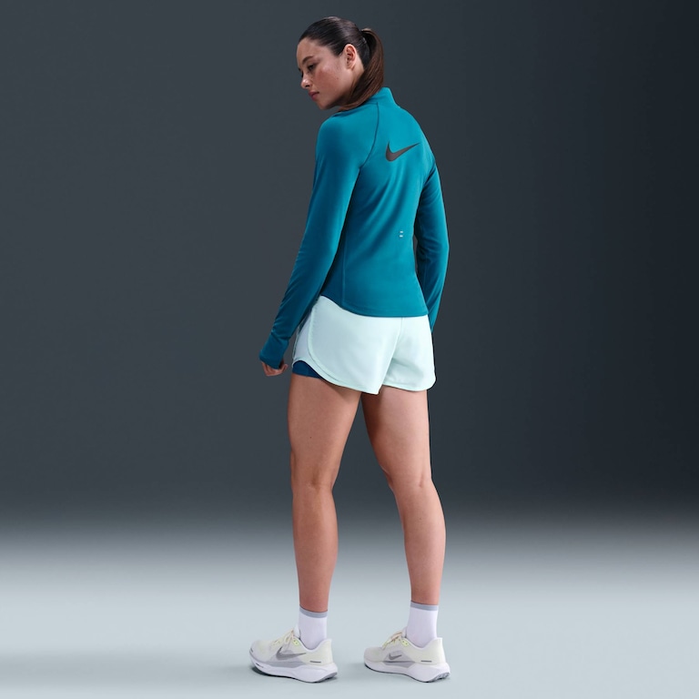 Camiseta Nike Swoosh Feminina - Foto 5