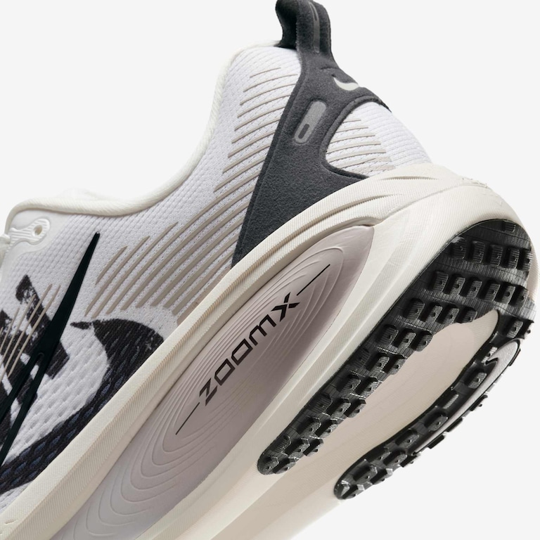 Tênis Nike Vomero 18 Masculino - Foto 8