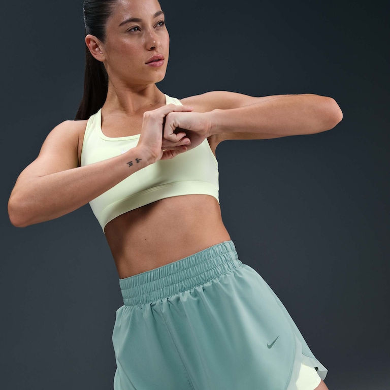 Shorts Dri-FIT Nike One Feminino - Foto 5