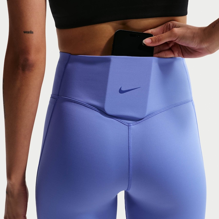Shorts Nike Universa 5IN Feminino - Foto 6