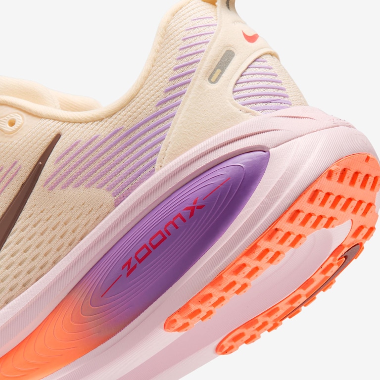 Tênis Nike Vomero 18 Feminino - Foto 8