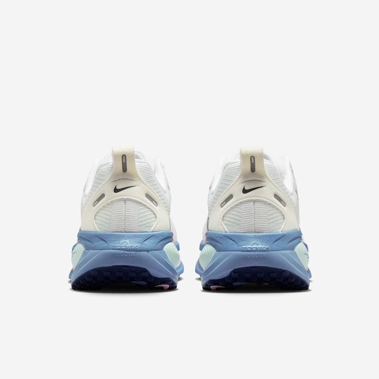 Tênis Nike Vomero 18 Feminino - Foto 6