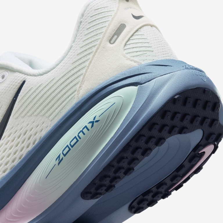 Tênis Nike Vomero 18 Feminino - Foto 8