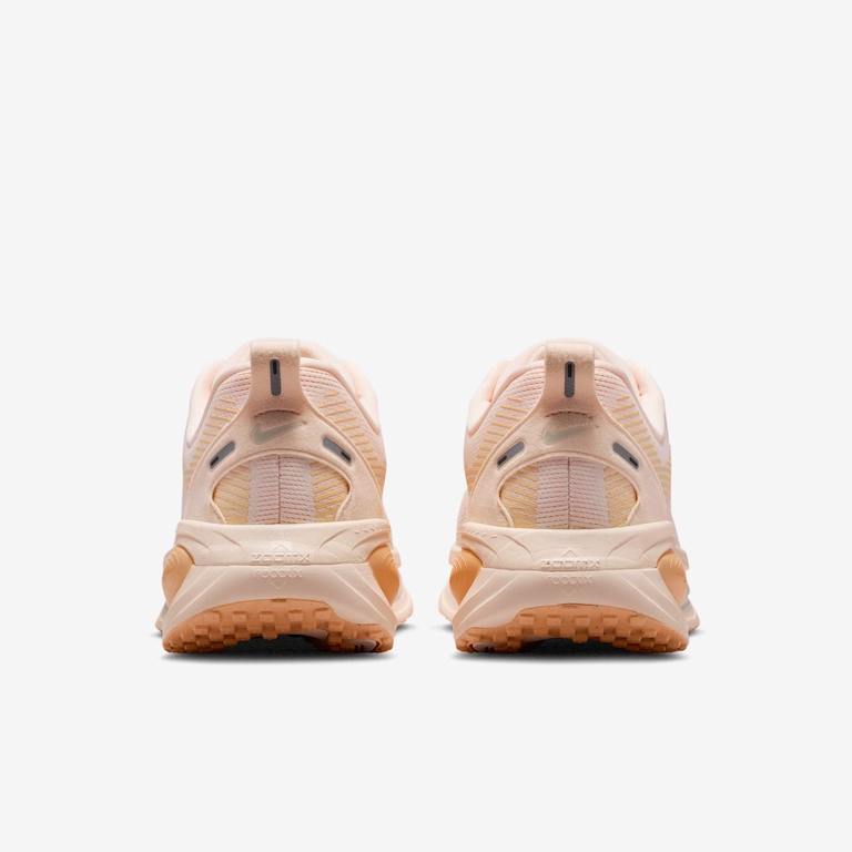 Tênis Nike Vomero 18 Feminino - Foto 6