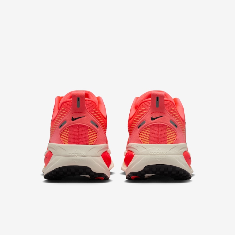 Tênis Nike Vomero 18 Feminino - Foto 6