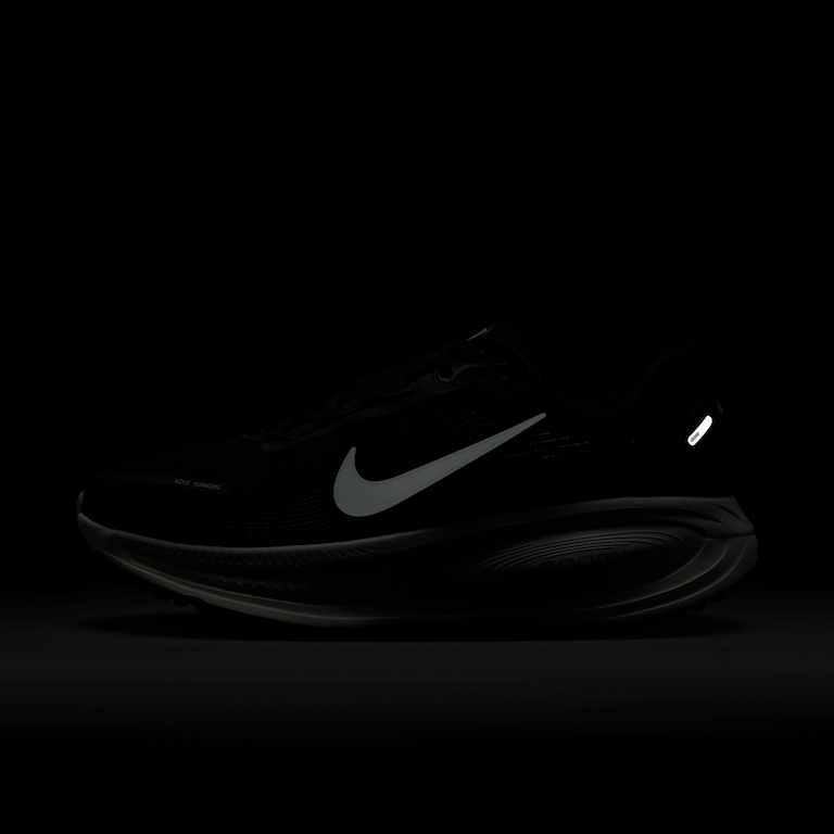 Tênis Nike Vomero 18 Feminino - Foto 11