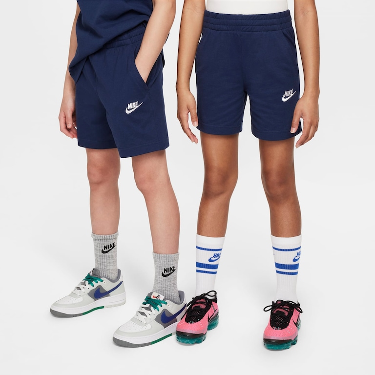 Shorts Nike Sportswear Club 6IN Infantil - Foto 1