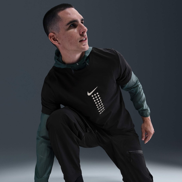 Camiseta Nike Sportswear Connect Masculina - Foto 3