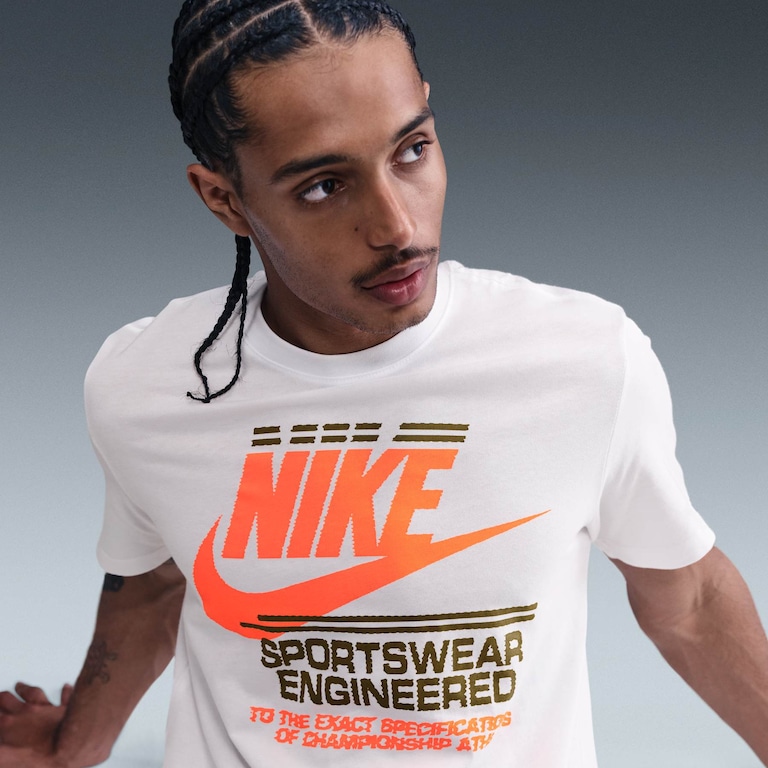 Camiseta Nike Sportswear 6MO Futura Masculina - Foto 3