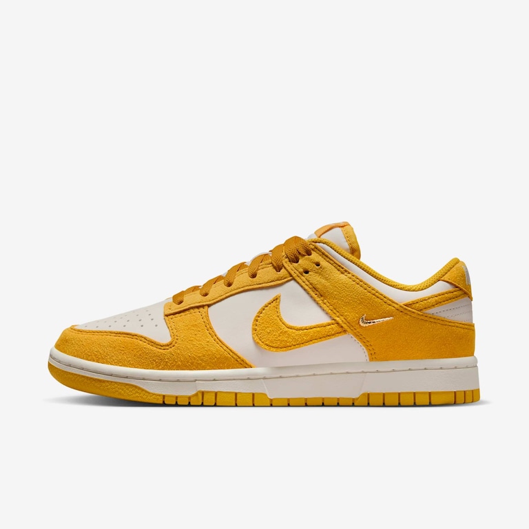 Tênis Nike Dunk Low Feminino - Foto 1