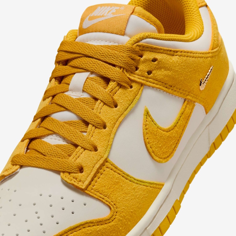 Tênis Nike Dunk Low Feminino - Foto 7