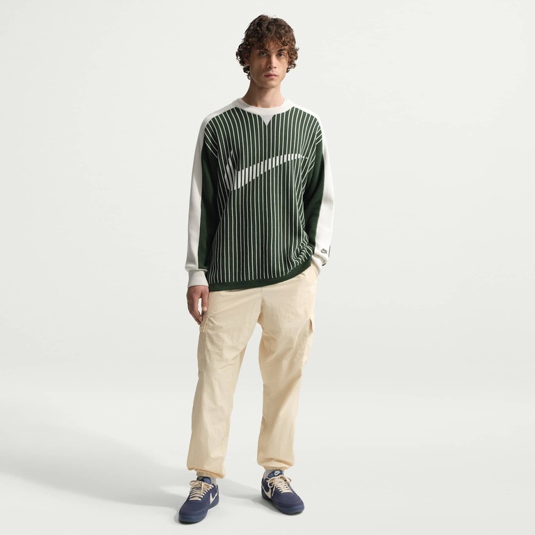 Calça Nike Club Woven Masculina - Foto 1