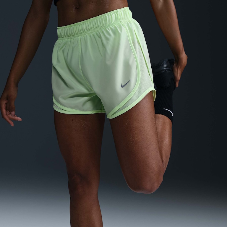 Shorts Nike Dri-FIT Tempo Feminino - Foto 2
