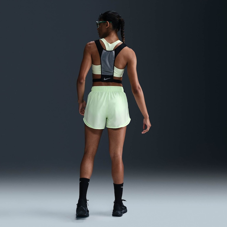 Shorts Nike Dri-FIT Tempo Feminino - Foto 4
