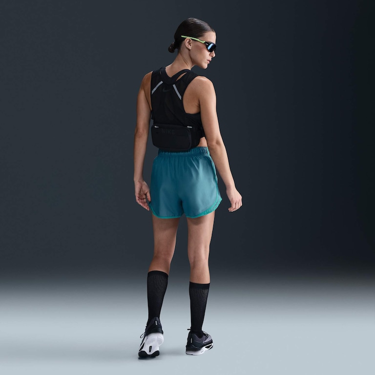 Shorts Nike Dri-FIT Tempo Feminino - Foto 4