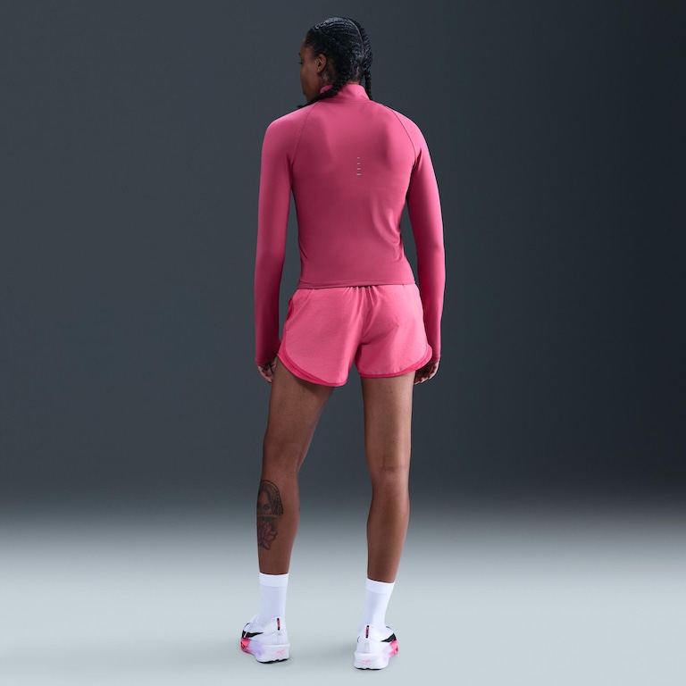 Shorts Nike Dri-FIT Tempo Feminino - Foto 4