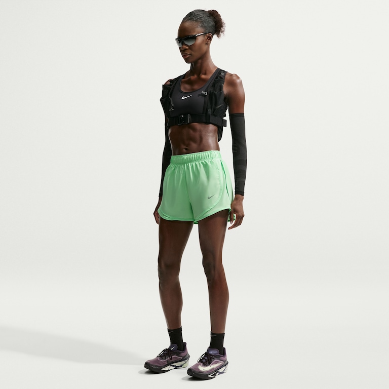 Shorts Nike Dri-FIT Tempo Feminino - Foto 3